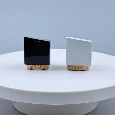 खरीदें Black/white zinc alloy perfume cap Square cap ऑनलाइन निर्माण